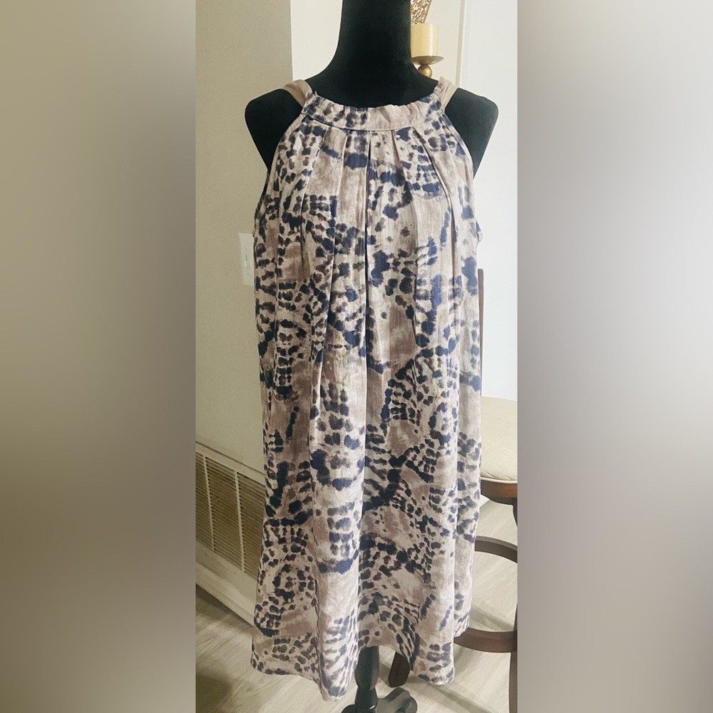 Elegant Women's pure linen dress in Blue and tan